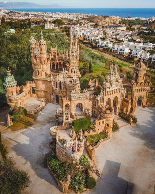 Airport to Benalmádena price: 30€